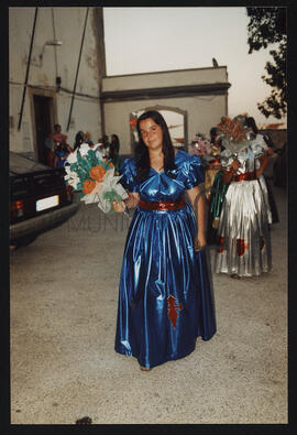 Jovem participante numa Marcha Popular.